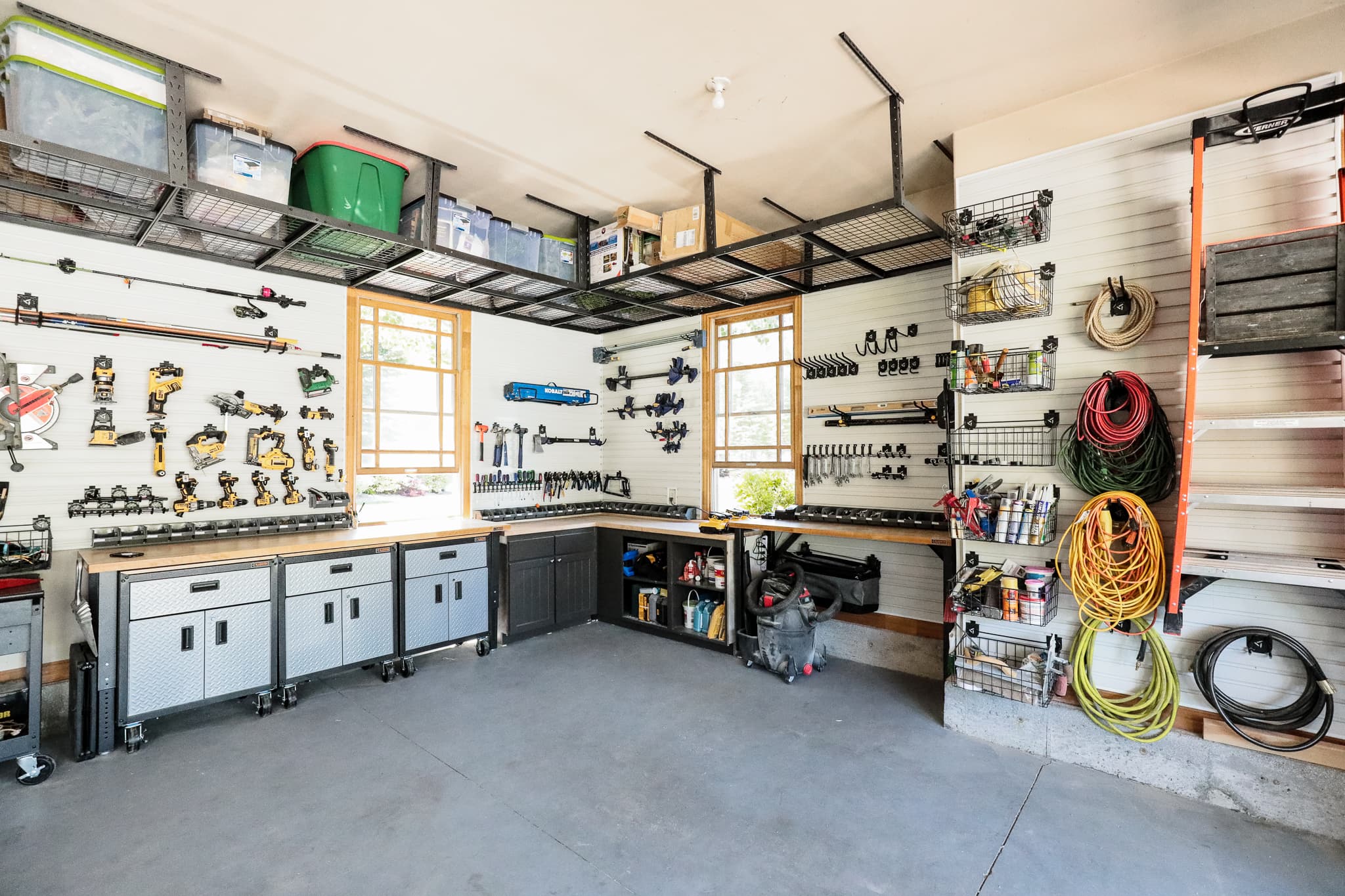 Garage clean-out and organization services